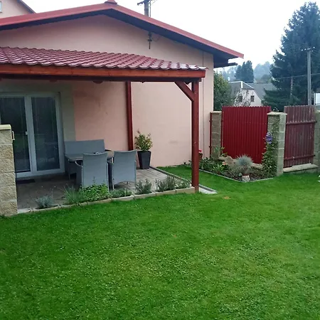 Bungalov Mikulášovice * Mikulášovice