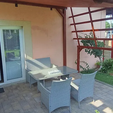 Bungalov Mikulášovice * Mikulášovice